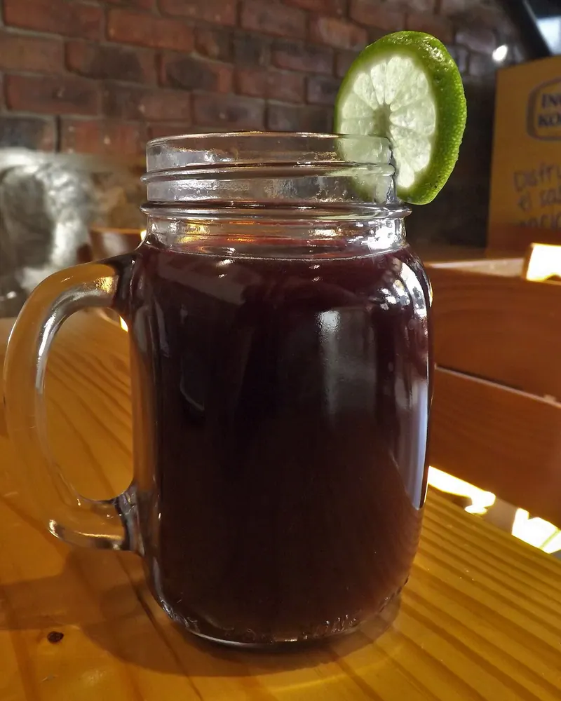 Jarra de chicha morada